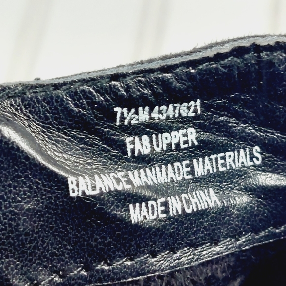 Crown Vintage Black Faux Suede Zip Up Block High Heel Ankle Booties K627 - Picture 10 of 13